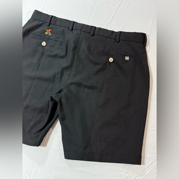 PETER MILLAR Black Flat Front Salem Performance shorts size 34 - Picture 7 of 11
